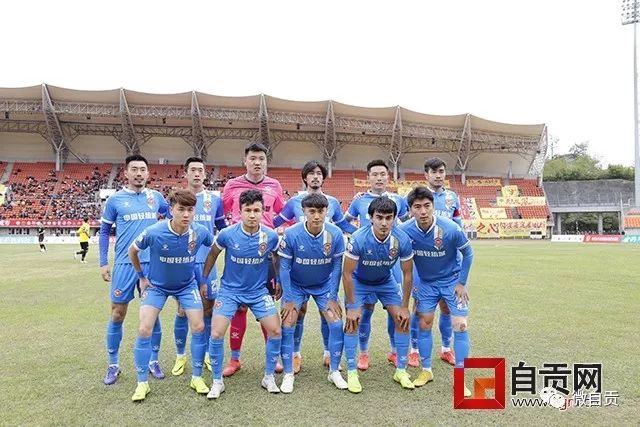 泽林斯基：我想留在国米 如果邓弗里斯加盟皇马就只需要祝他好运